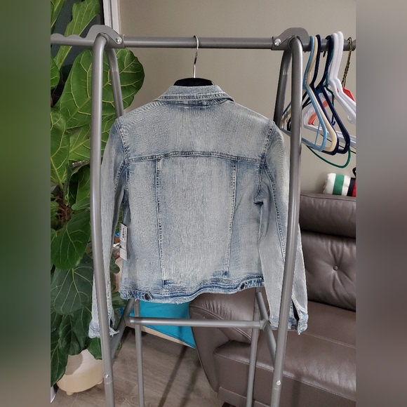 CLEARANCE: BNWT Distressed Jean Jacket - Picture 2 of 4